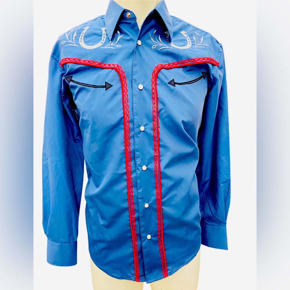 Men’s Western Snap Button Shirt w Horse Shoe Design